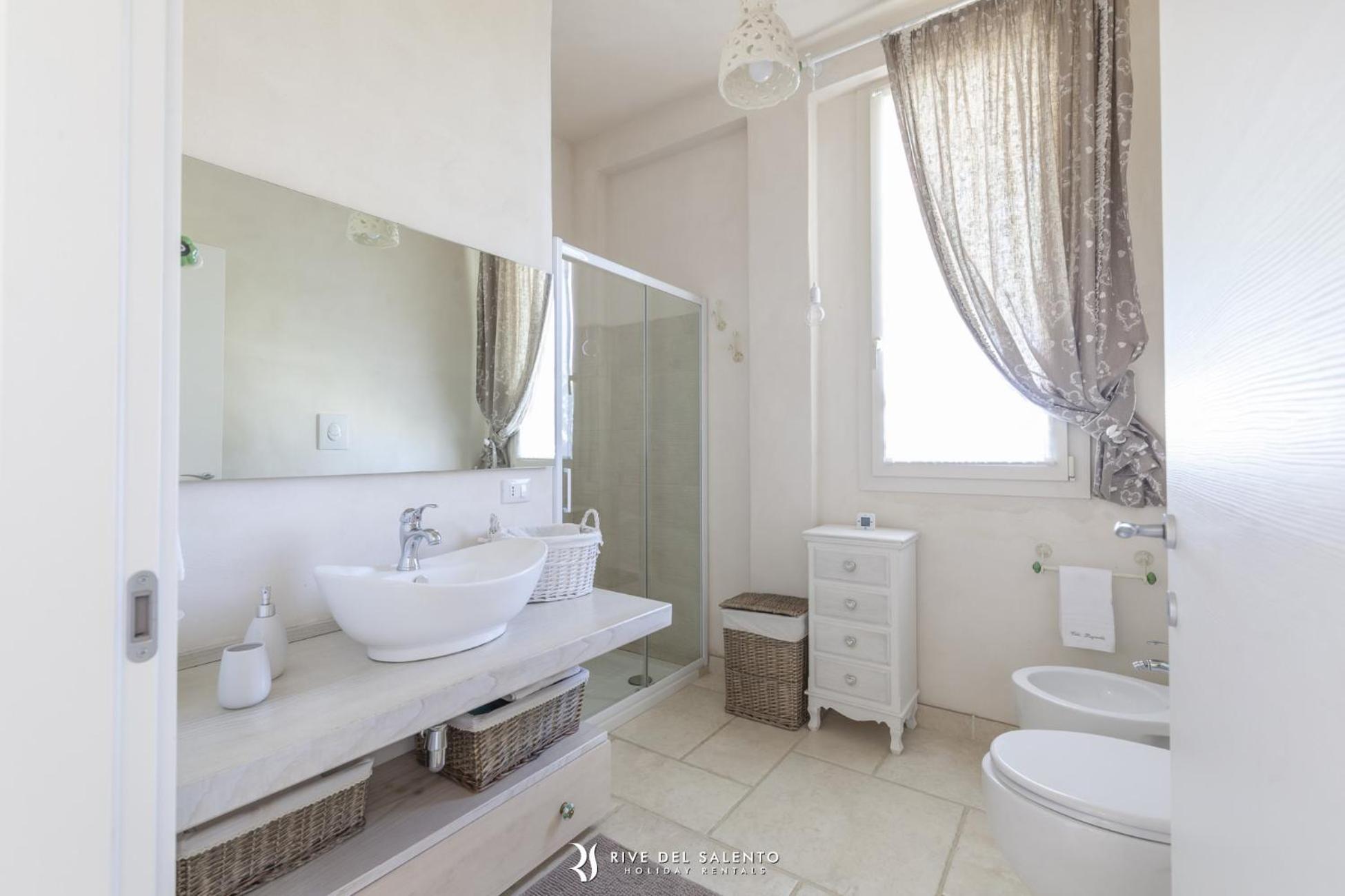 Villa Reginella Лече Екстериор снимка